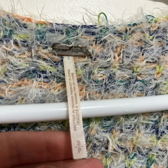 Free People gelato oversized Cozy Multicolor Fuzzy Sweater small oversized fit - Picture 6 of 6